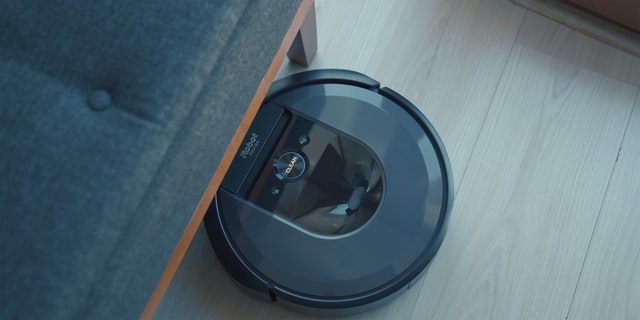 Target market for robotic vacuum cleaners