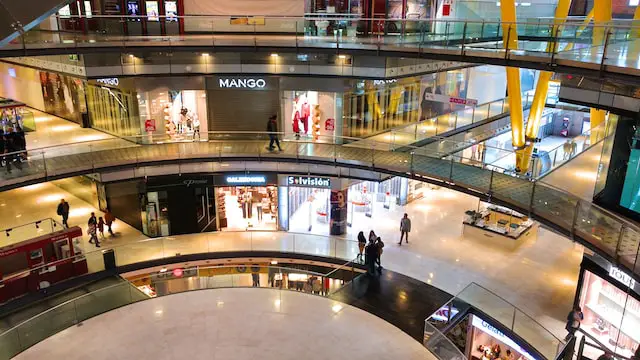 How do malls make money