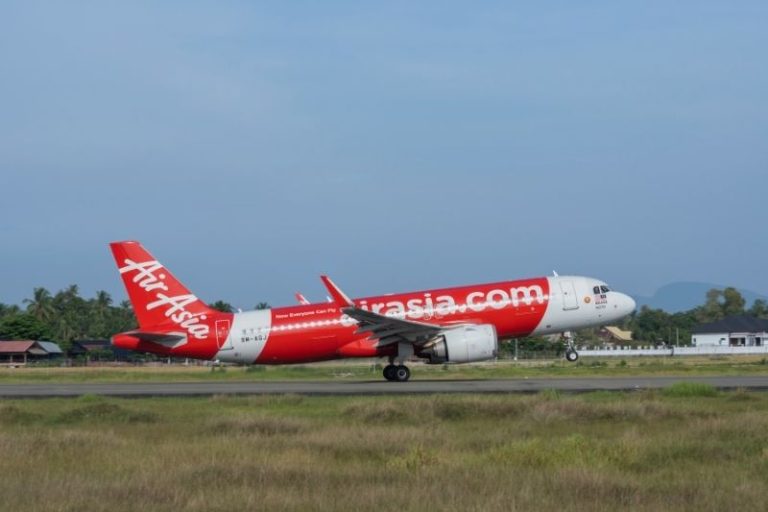 Air Asia Target Market
