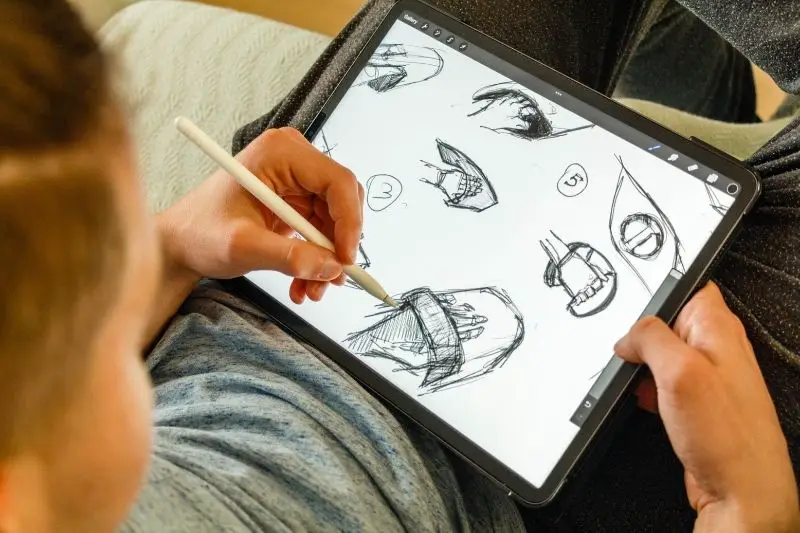 How Do Webtoon Artists Make Money