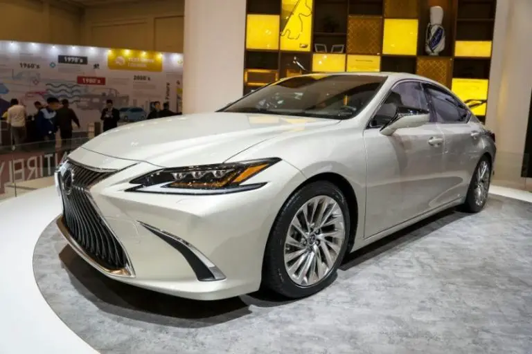 Target Market for Lexus