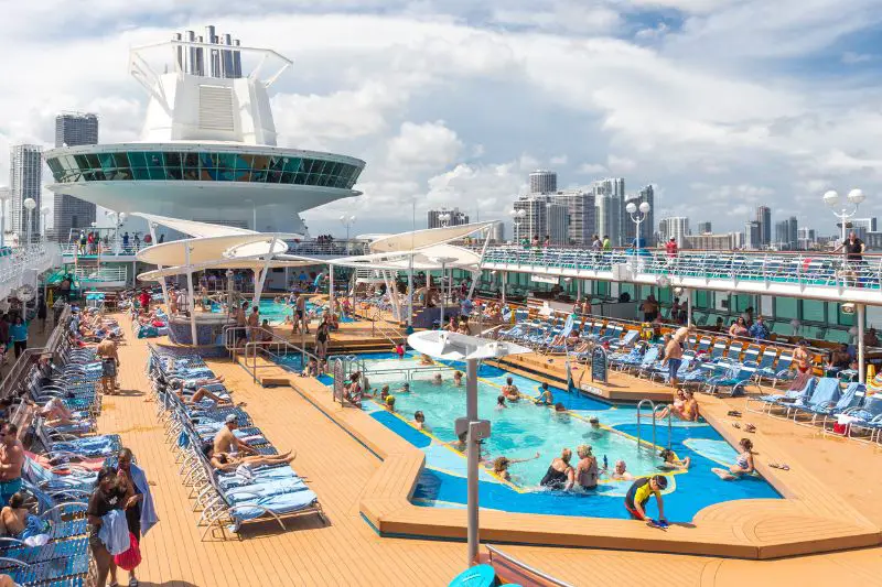 Target Market for Cruise Lines