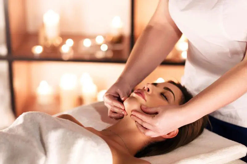 Target Market for Spa 2 AMPLIFY XL