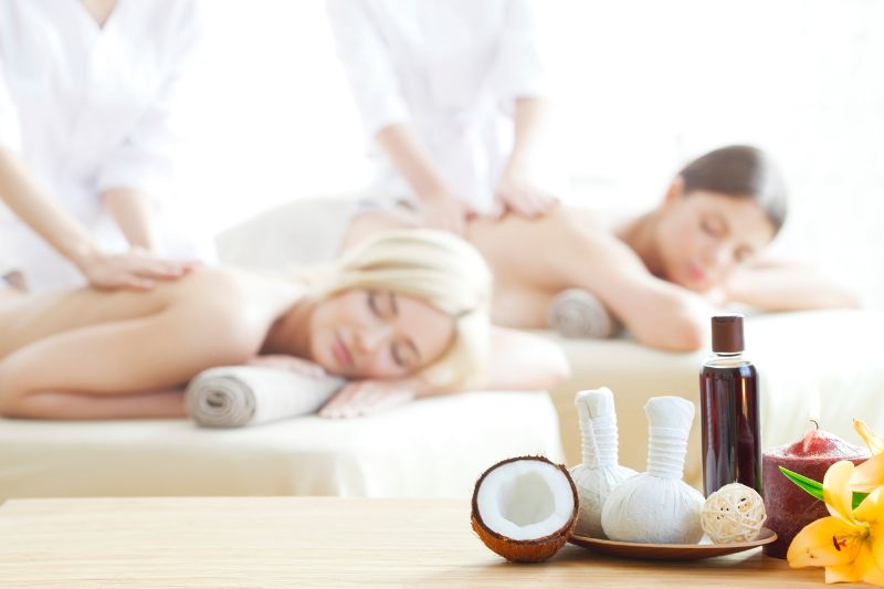 Target Market for Spa 4 AMPLIFY XL