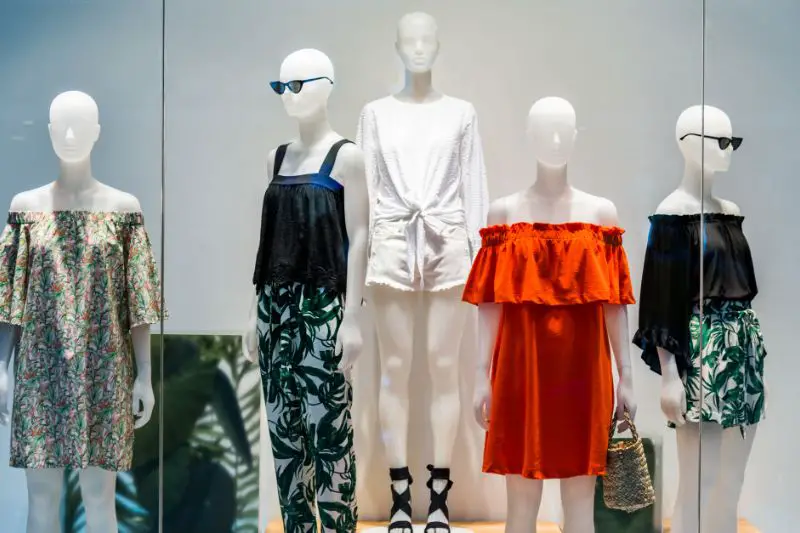 Tommy Bahama Target Market